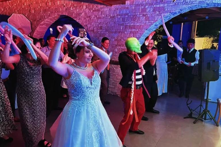 dj-y-show-de-animacion-para-bodas-en-puebla