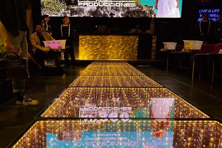 pista-led-espejo-infinito-para-eventos-corporativos-en-puebla-con-produccion-block